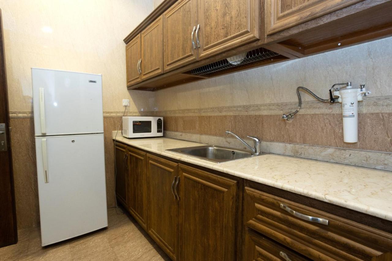 כוויית Relax Inn Apartment - Fahaheel מראה חיצוני תמונה