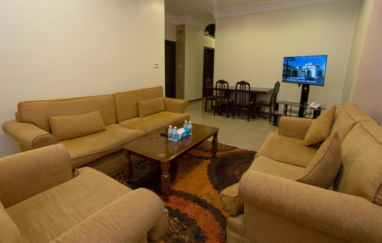 כוויית Relax Inn Apartment - Fahaheel מראה חיצוני תמונה